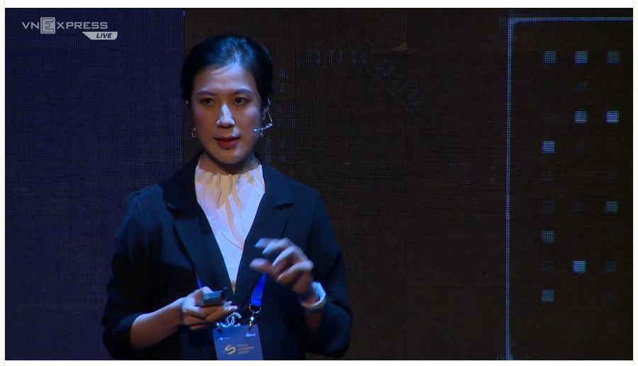 Bà Nguyễn Huyền My - Giám đốc Marketing Ngành hàng Điện tử Samsung