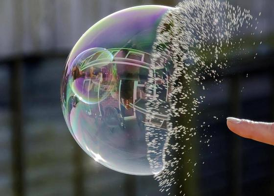 từ 2021 đến 2023 sẽ có nguy cơ xảy ra "bong bóng" bất động sản